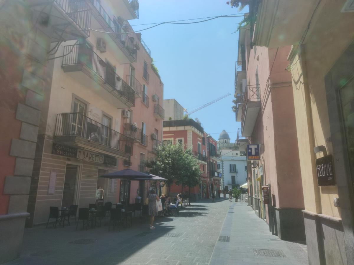 Apartamento Casa Al Corso Pozzuoli Centro Exterior foto